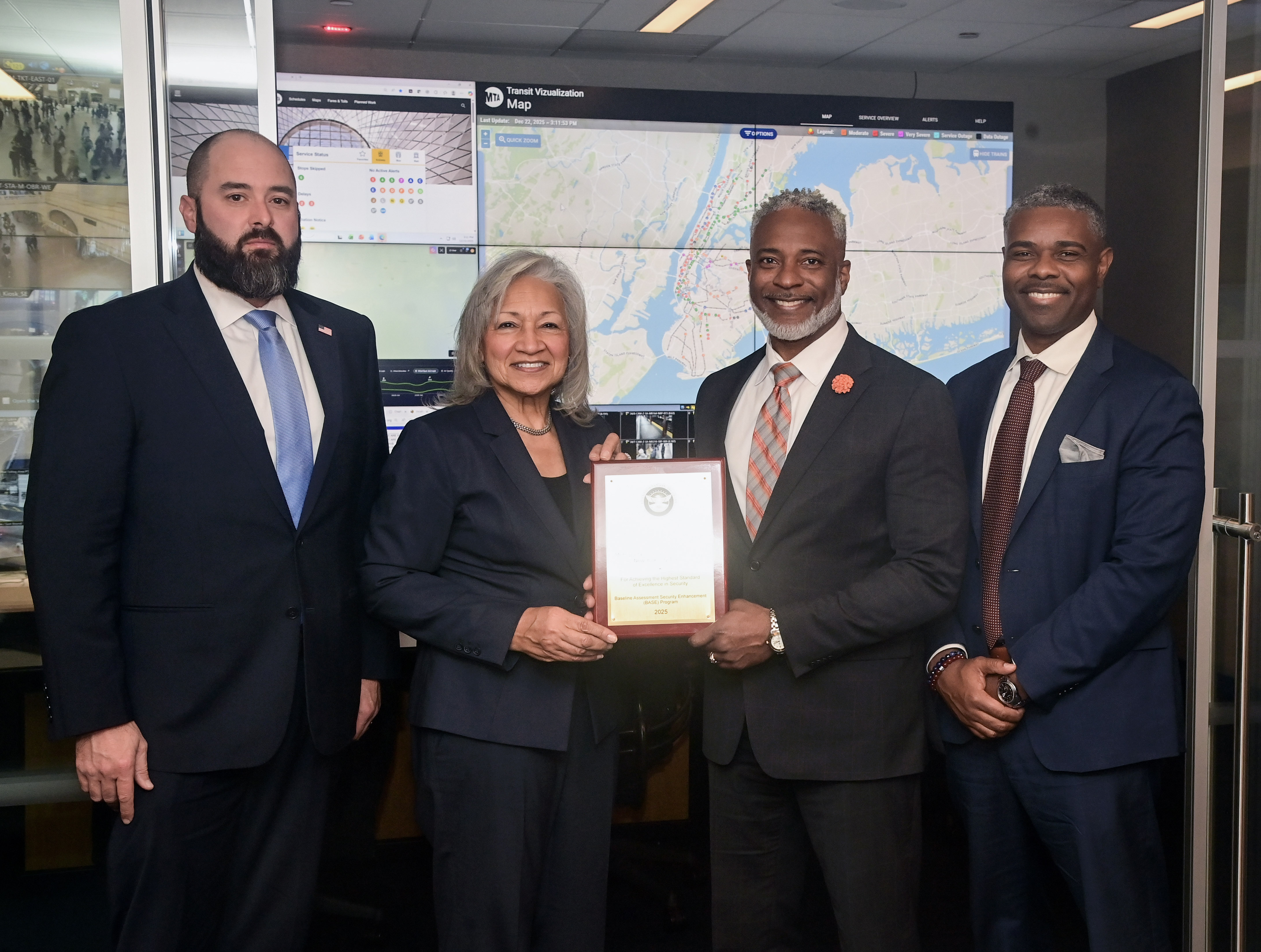 MTA NYC Transit Receives TSA Gold Standard Award for Excellence in Transit Security