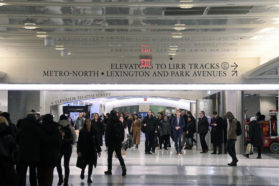 Riders in the concourse at Grand Central Madison