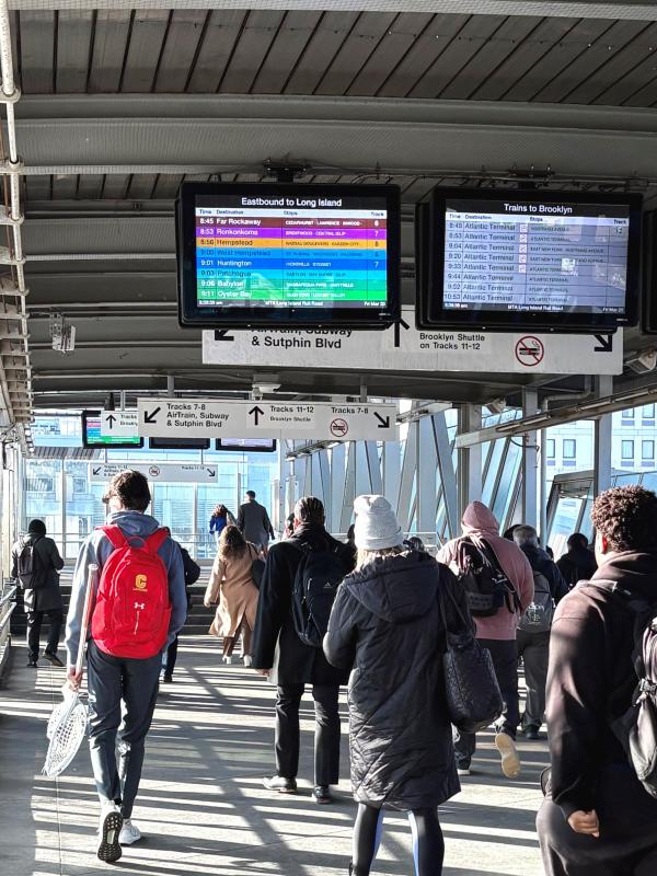 Digital timetable screen representing earlier platform assignments