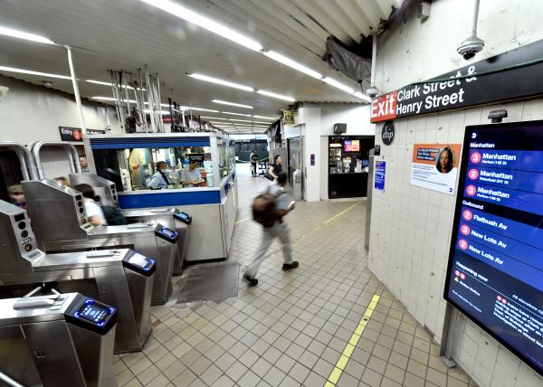 PHOTO RELEASE: Service Resumes to Clark Street Station Following Collapse of Third-Party Awning